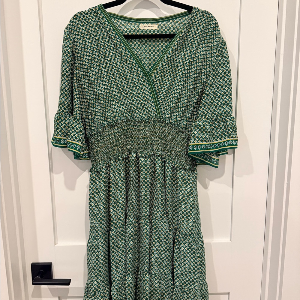 Max Studio Green Patterned Women's Dress